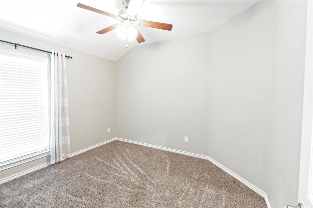 Van Alstyne, Texas 75495, United States, 3 Bedrooms Bedrooms, ,2 BathroomsBathrooms,Residential,Pending,182279