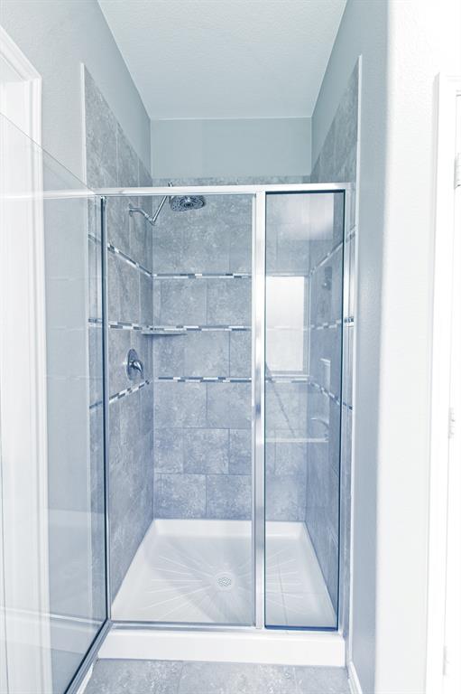 Van Alstyne, Texas 75495, United States, 3 Bedrooms Bedrooms, ,2 BathroomsBathrooms,Residential,Pending,182279