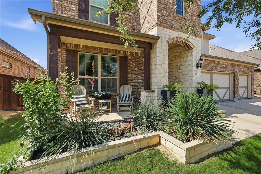 1728 Bellinger Drive
