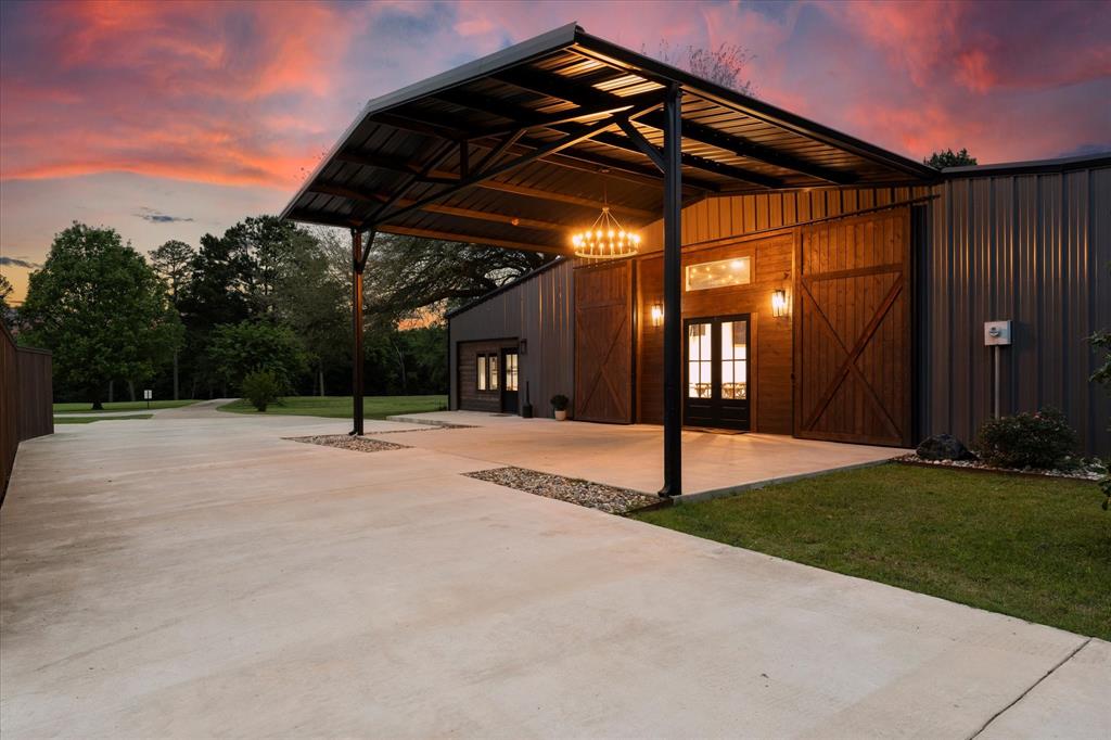 4069 County Road Se 4250
