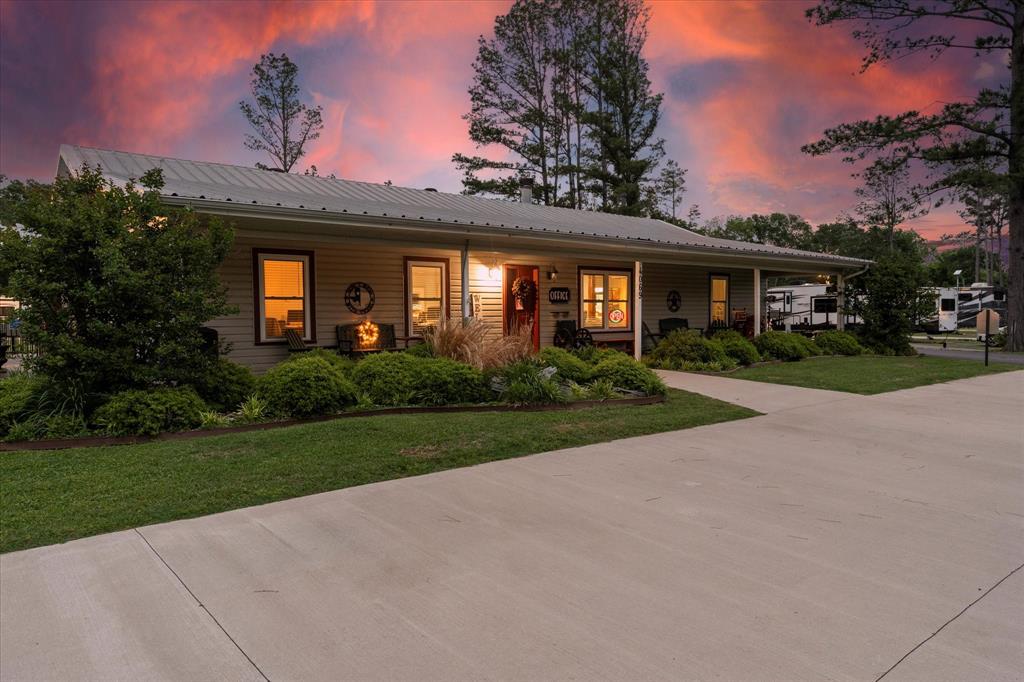 J Dacon Surv A-143 - Commercial Sale