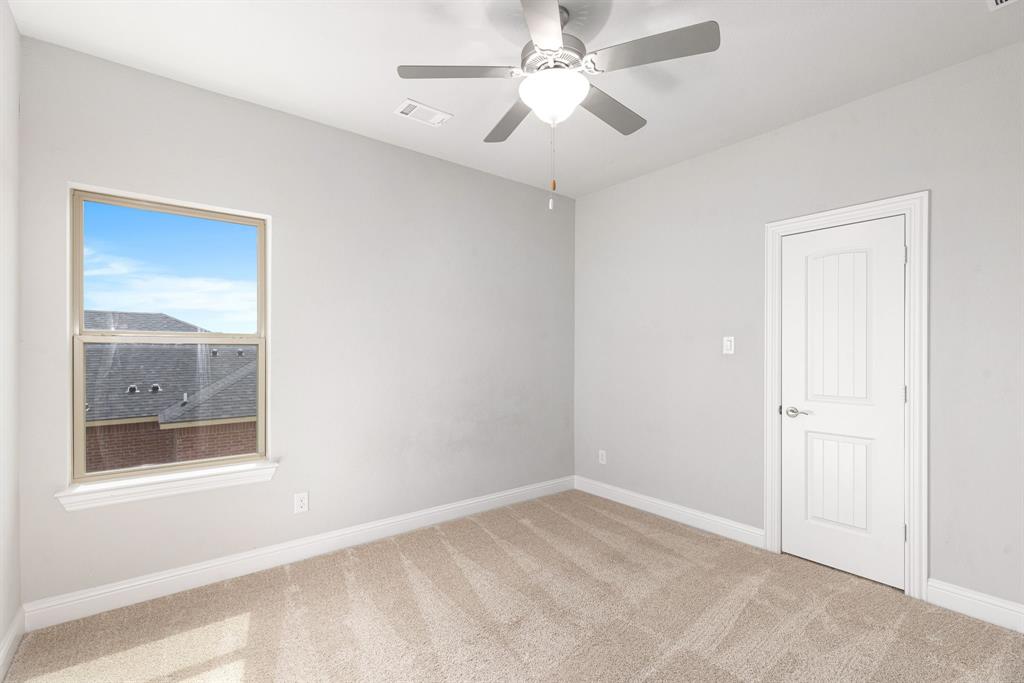 Heath Golf & Yacht Club Ph 1a - Residential Lease