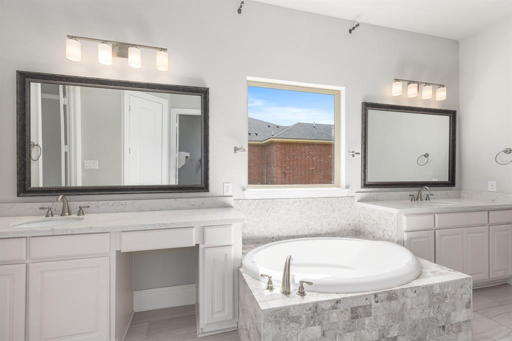 Heath Golf & Yacht Club Ph 1a - Residential Lease