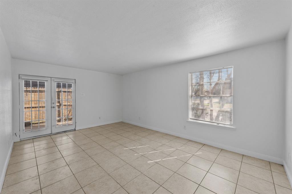 Coventry Village Condo - Residential