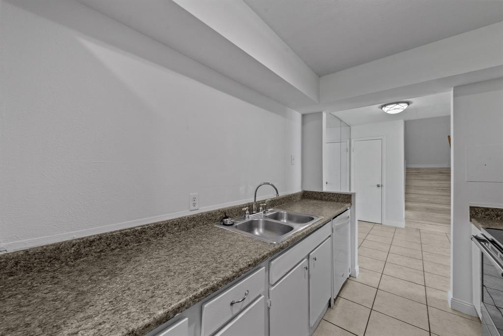 Coventry Village Condo - Residential