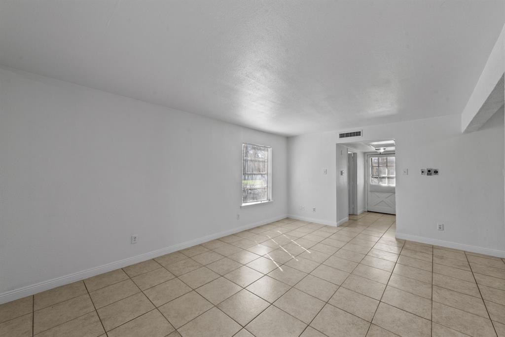 Coventry Village Condo - Residential