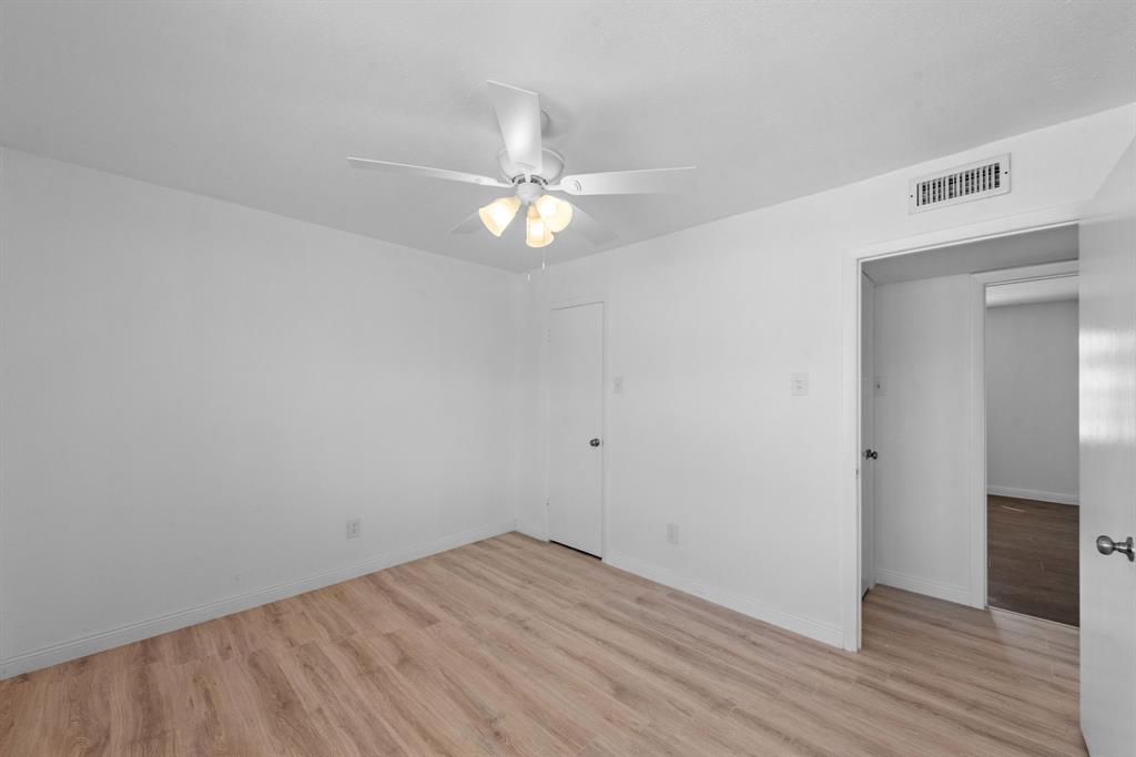 Coventry Village Condo - Residential