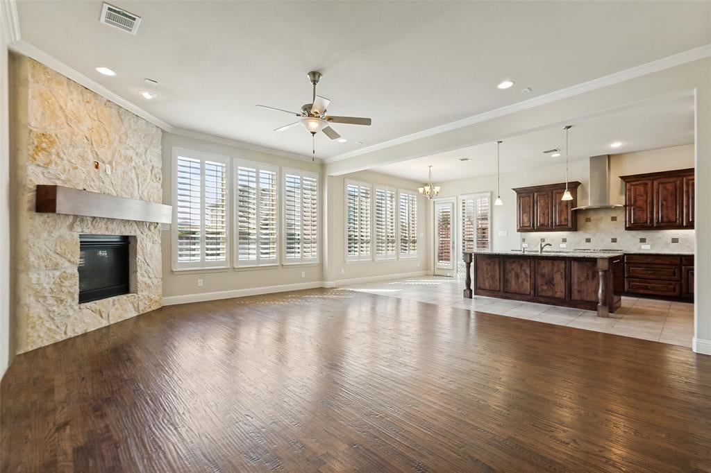 204 Whitewing Lane