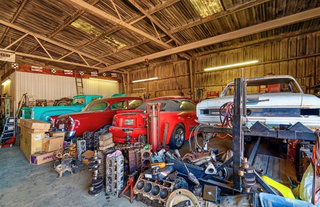 Finn Place - Commercial Sale