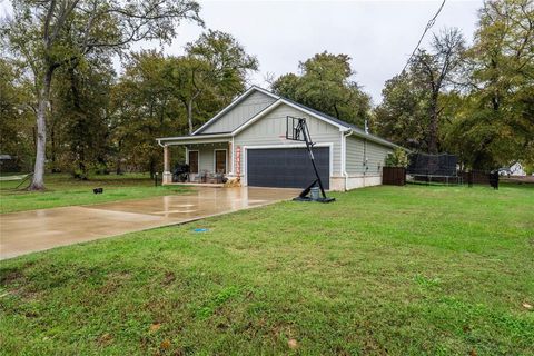 A home in Enchanted Oaks