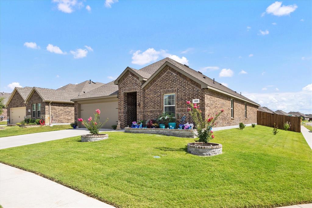 200 Calico Lane