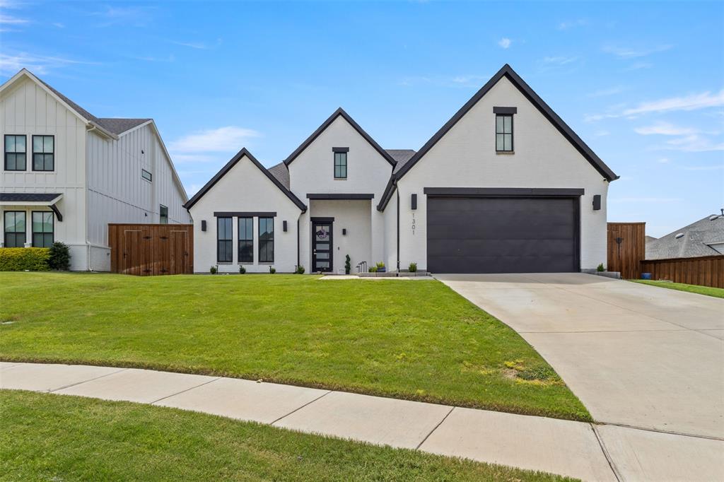 1301 Incline Circle
