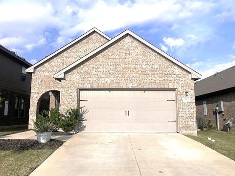 1052 Spofford Drive Forney TX 75126
