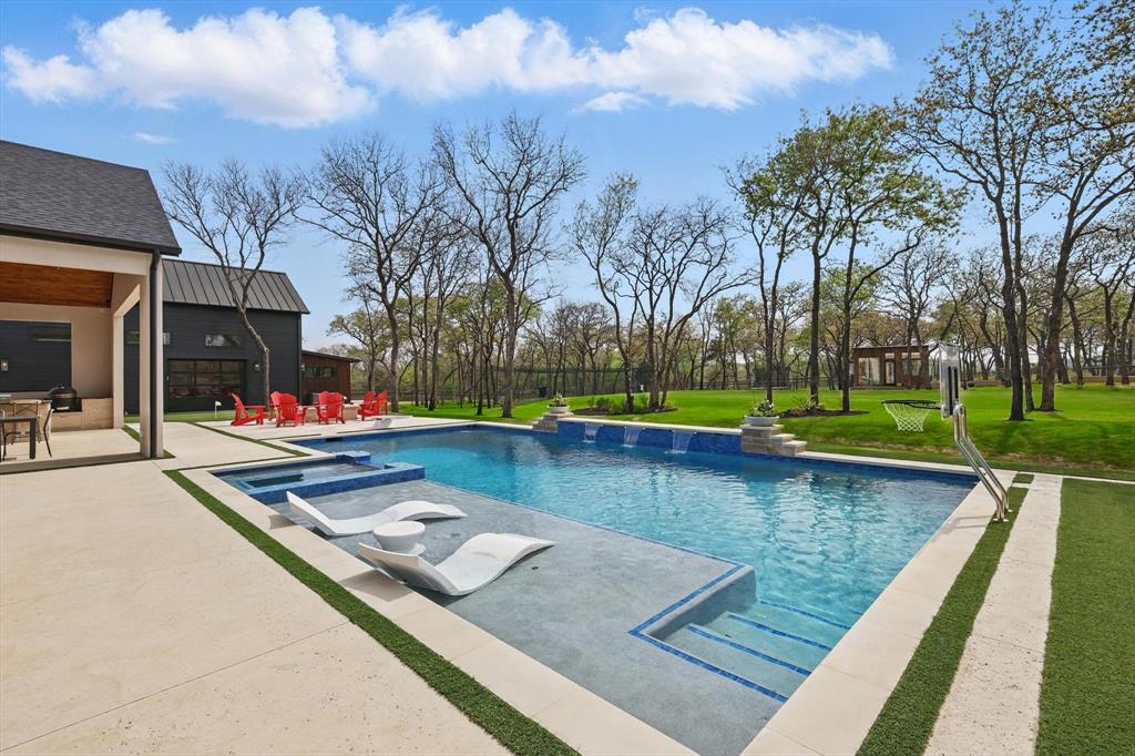 Hat Creek Estates - Residential