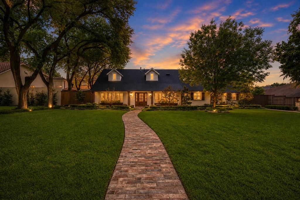 4432 Willow Lane
