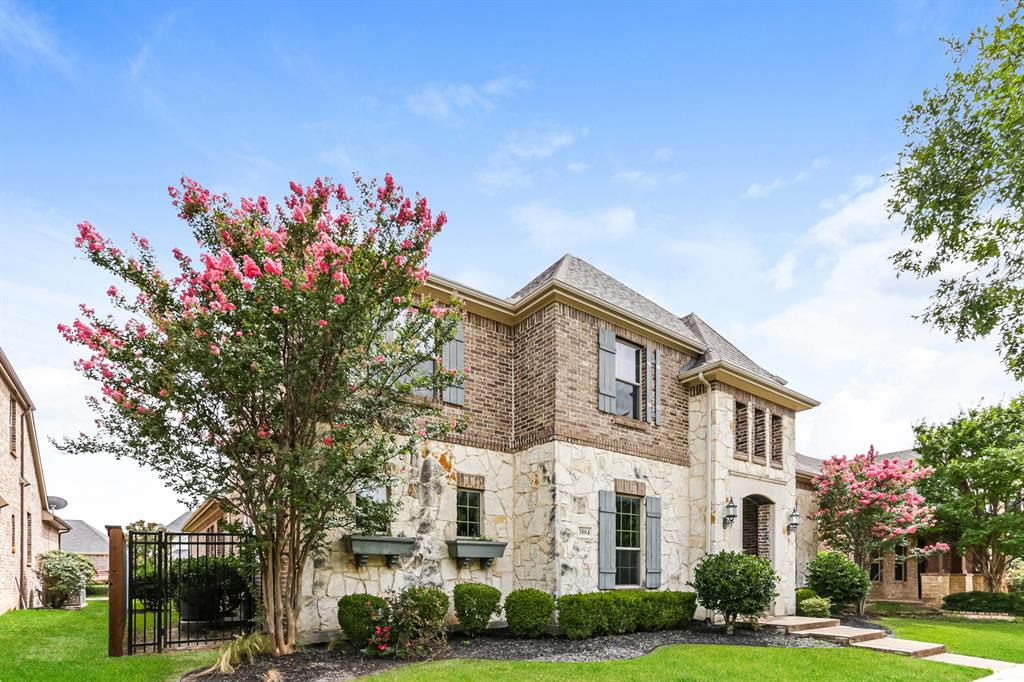 3804 Plum Vista Place