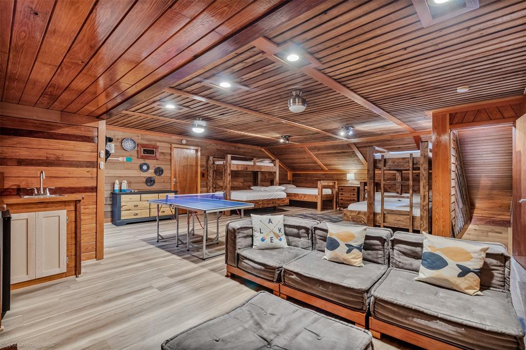 Oasis Add # 4 - Residential