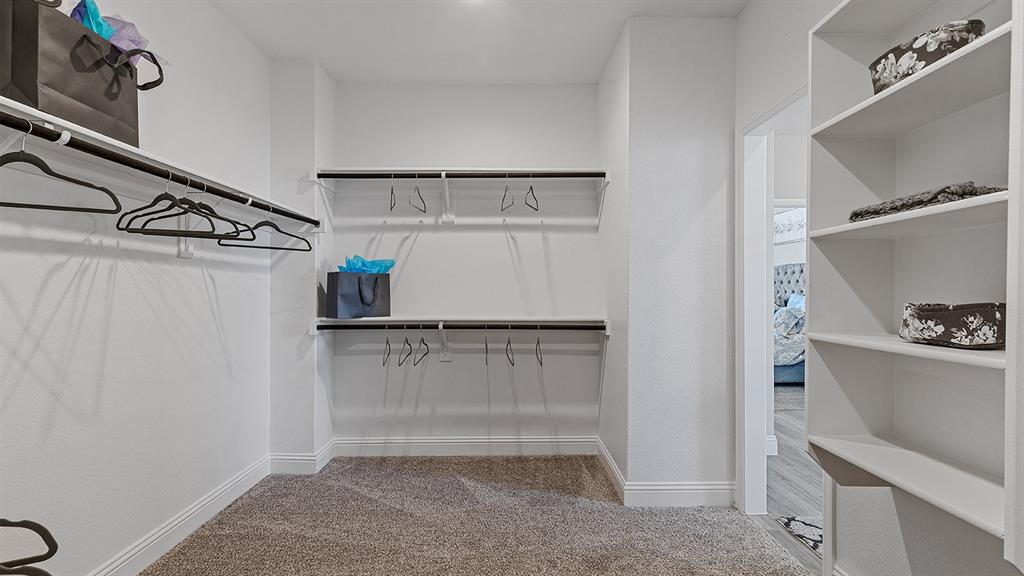 Lakeview Pointe - Residential