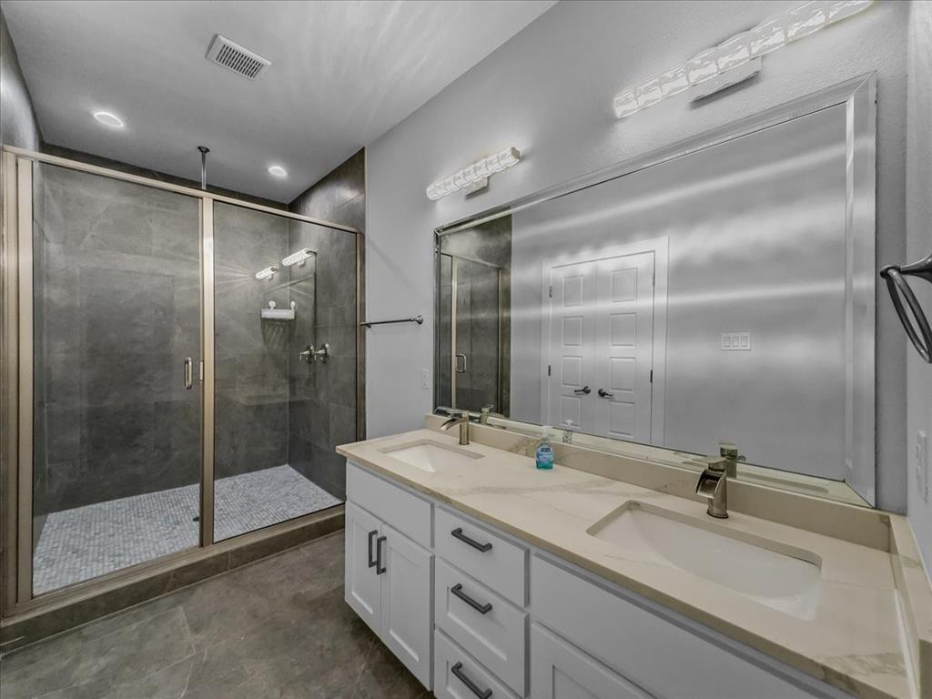 Mount Auburn - Residential