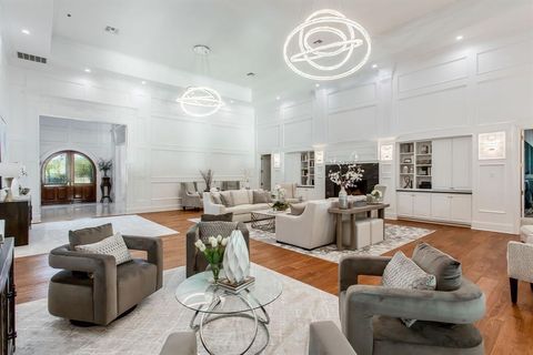 Tiny photo for 400 Victorian Drive, Waxahachie, TX 75165 (MLS # 20888122)