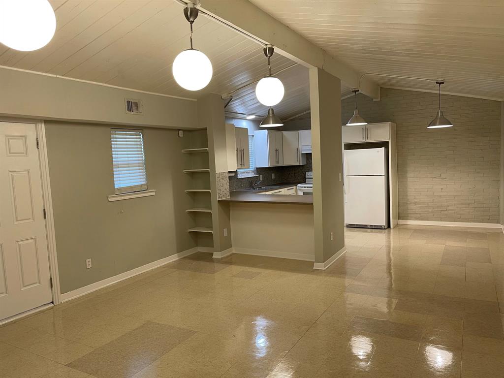 Skillman Forest 02 - Residential Lease