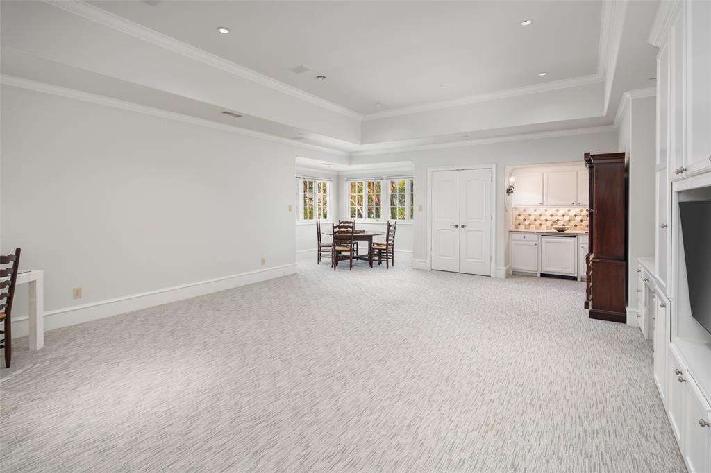 Uri Jones Sub City Bl 5469 - Residential