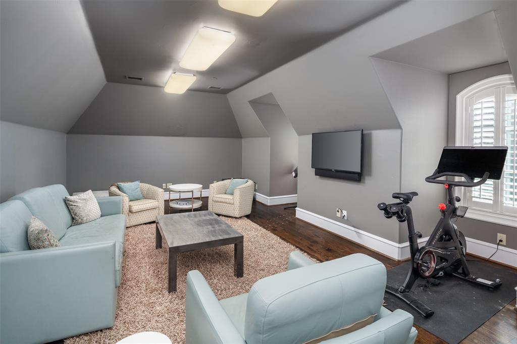 Uri Jones Sub City Bl 5469 - Residential