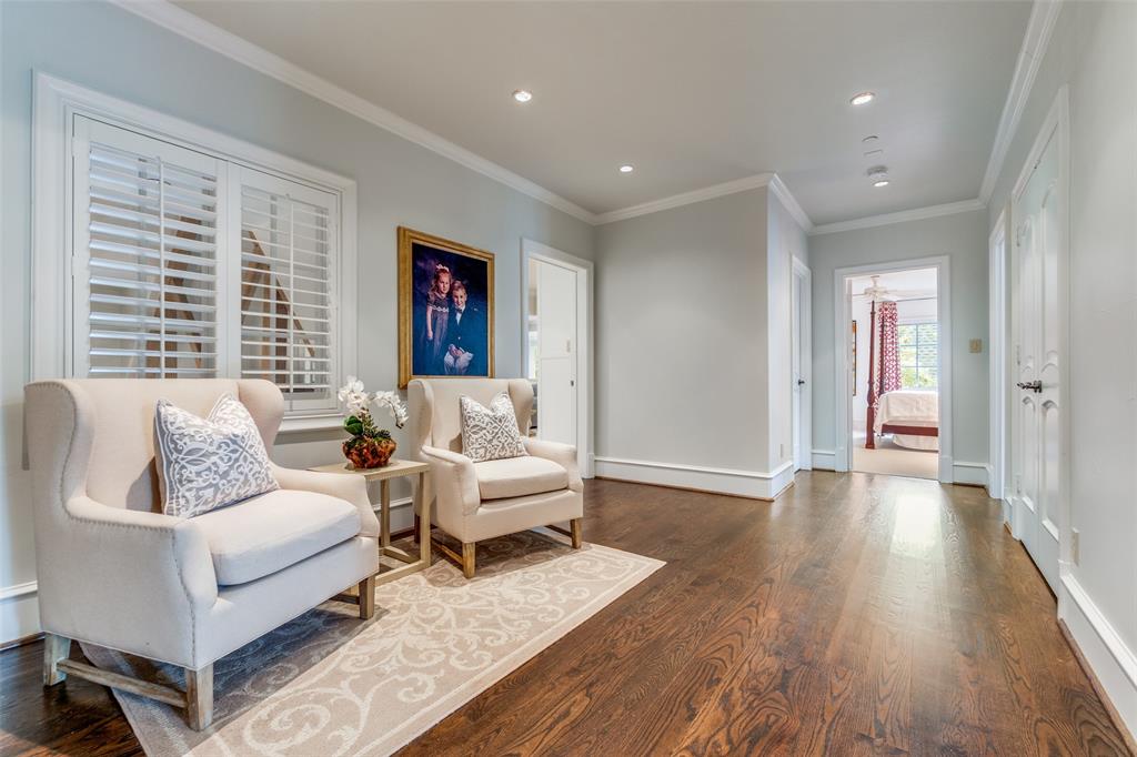 Uri Jones Sub City Bl 5469 - Residential