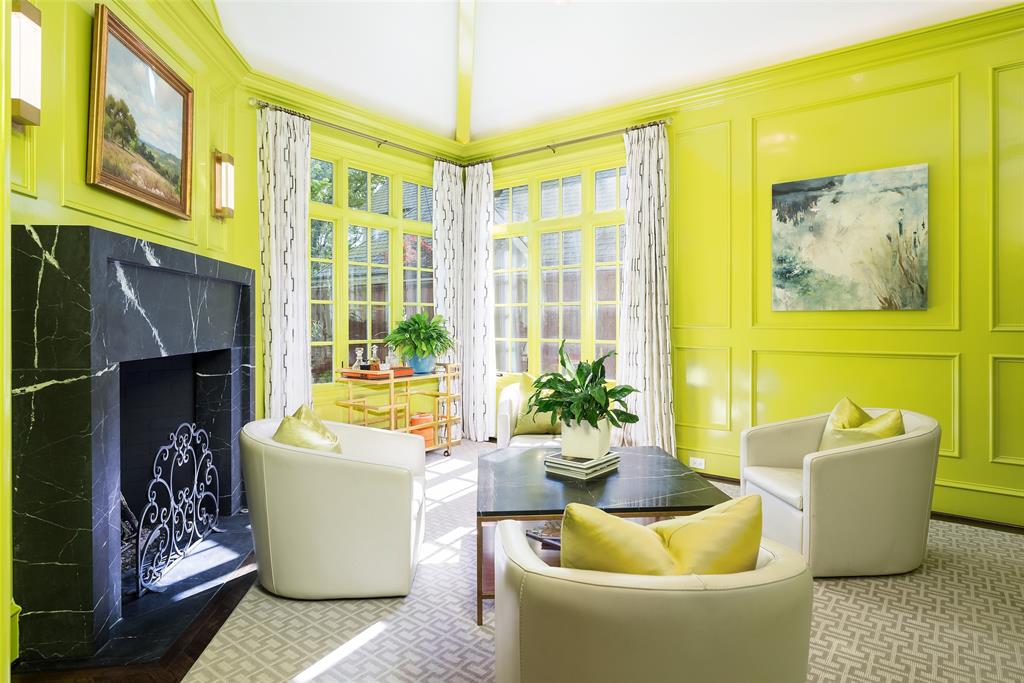 Uri Jones Sub City Bl 5469 - Residential