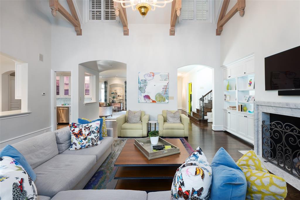 Uri Jones Sub City Bl 5469 - Residential