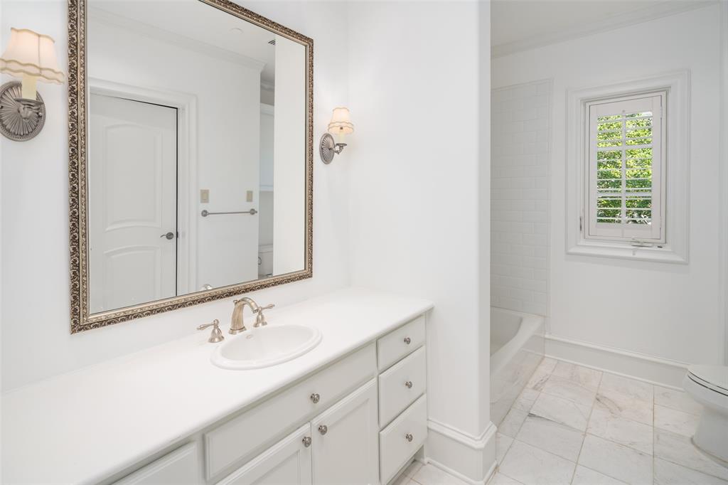 Uri Jones Sub City Bl 5469 - Residential