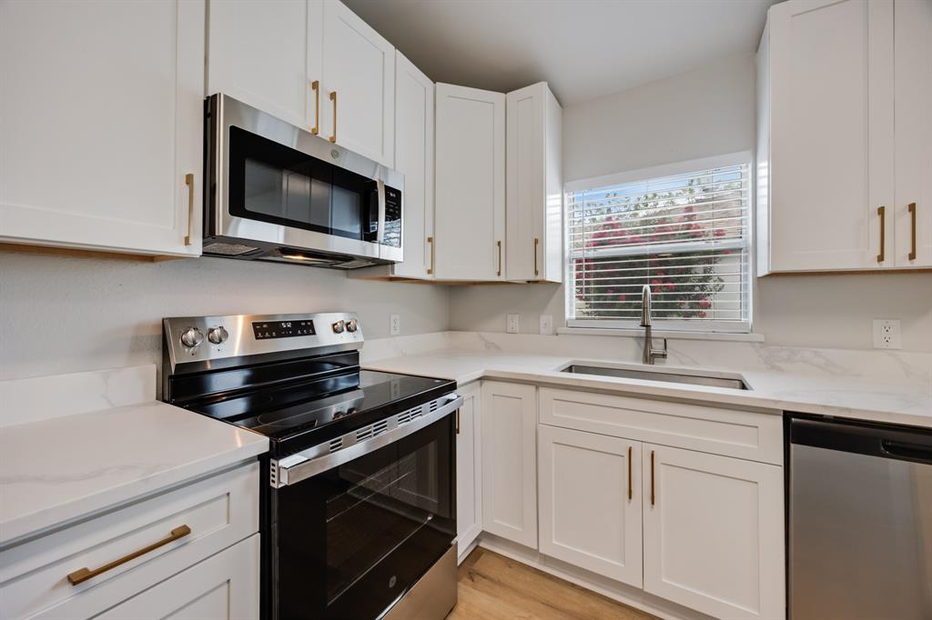 EVERGLAD PARK 08 - Residential