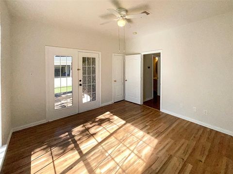 Tiny photo for 209 Old Gate Lane, Sunnyvale, TX 75182 (MLS # 21101235)