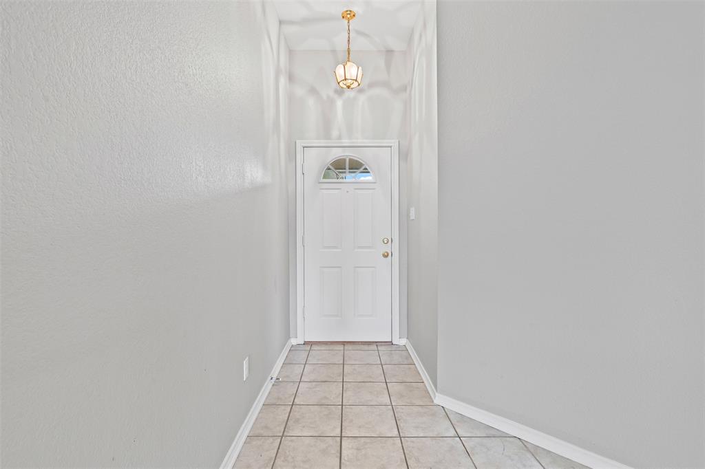 1039 Spring Hill Drive
