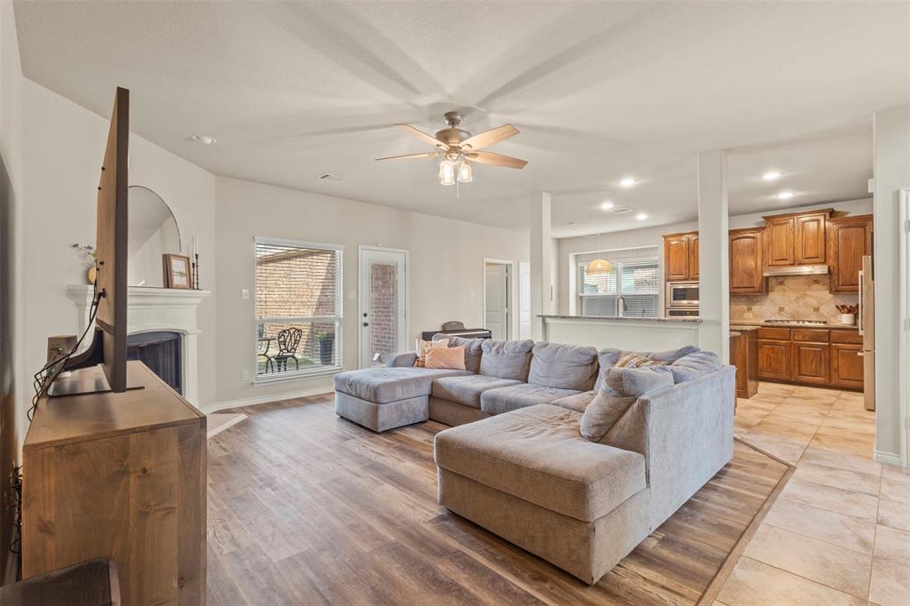 1320 White Water Lane