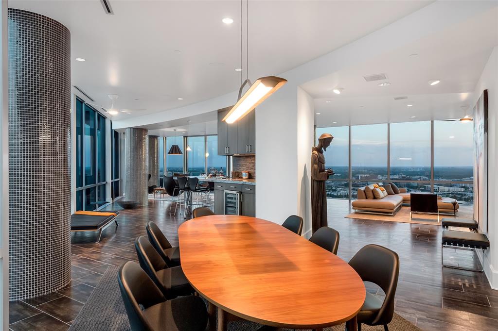 1301 Throckmorton Residences - Residential