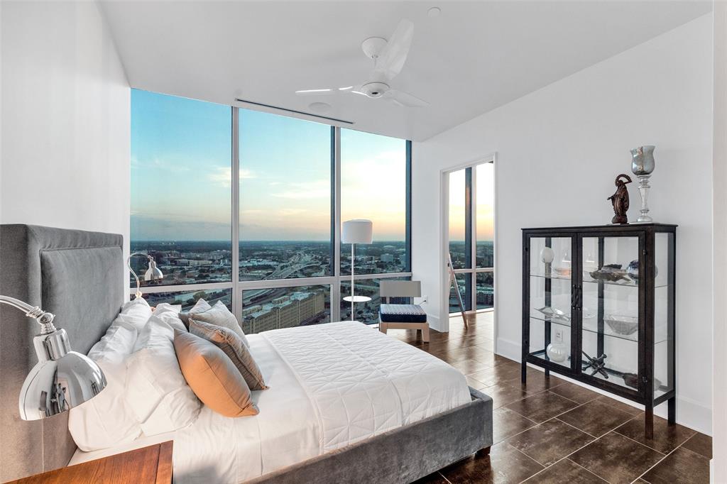 1301 Throckmorton Residences - Residential