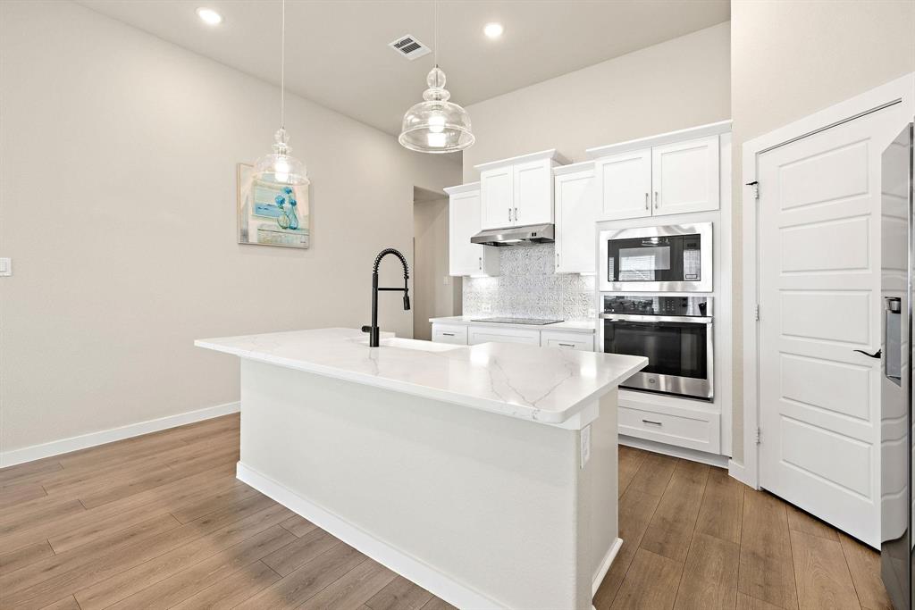 Justin Crossing Add - Residential