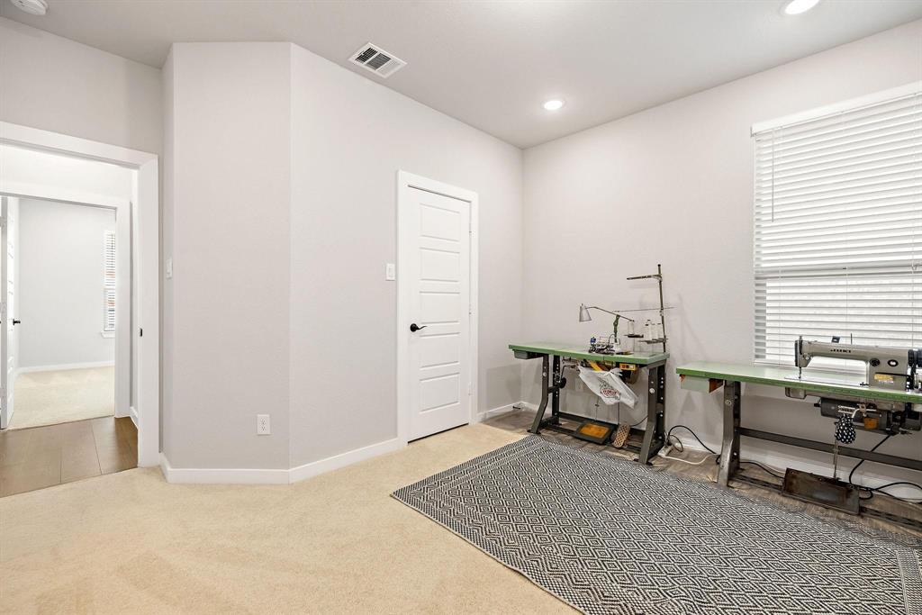 Justin Crossing Add - Residential