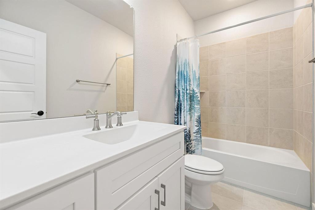 Justin Crossing Add - Residential