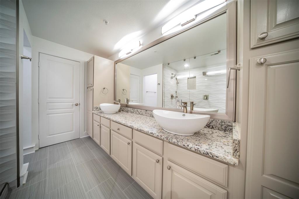 Residences Museum Place Condo - Residential