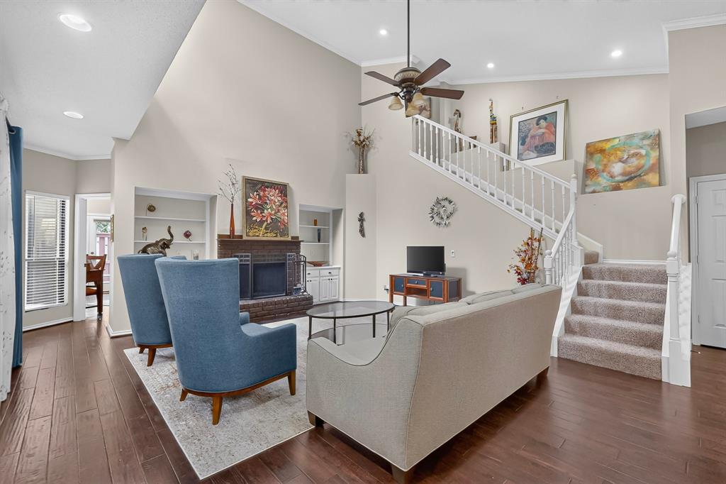 6333 Southpoint Drive