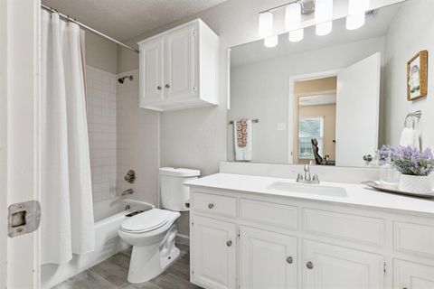 Tiny photo for 1019 Wayne Avenue, Duncanville, TX 75137 (MLS # 21100636)