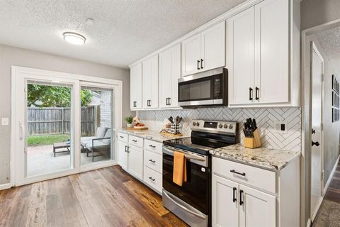 Tiny photo for 1019 Wayne Avenue, Duncanville, TX 75137 (MLS # 21100636)