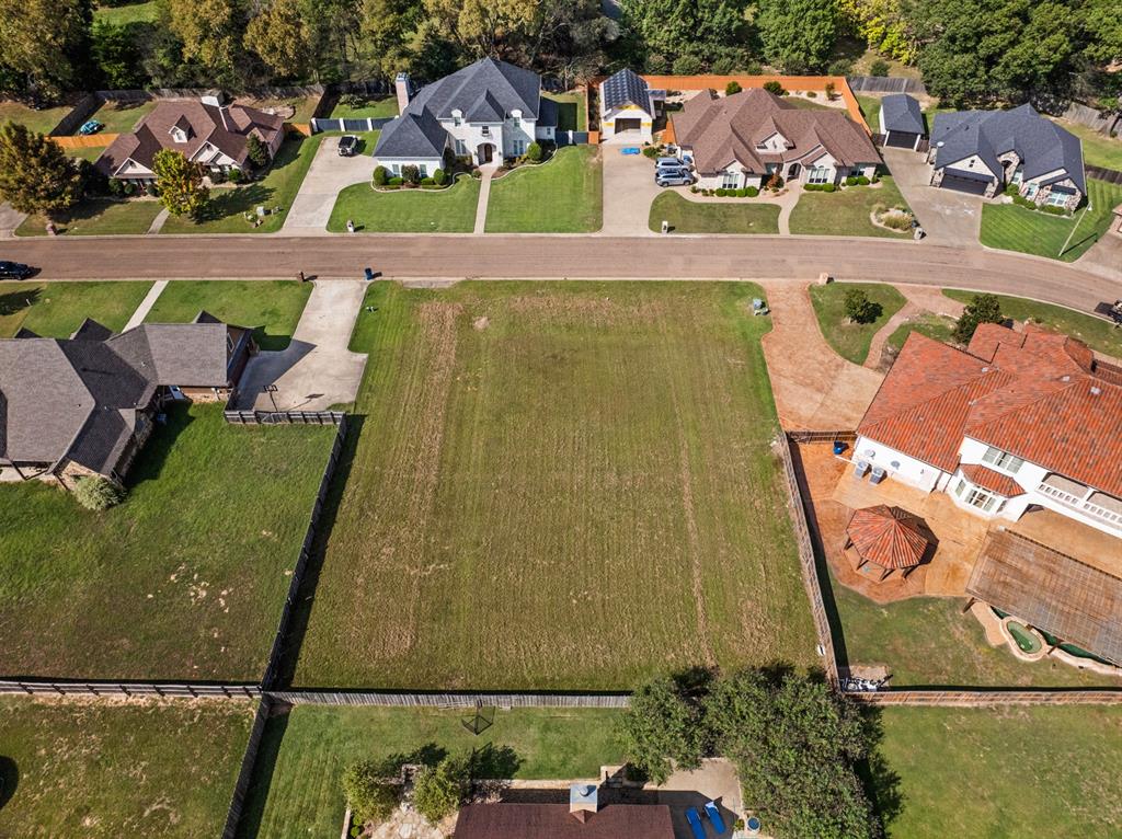 Country Club Estates - Land