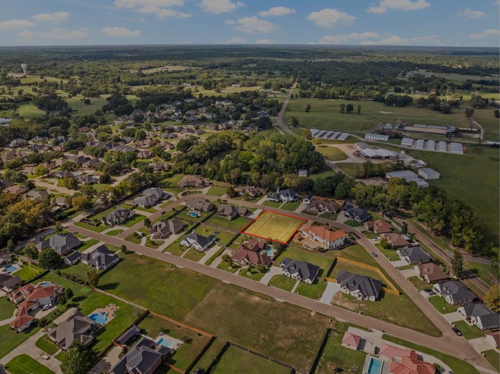 Country Club Estates - Land