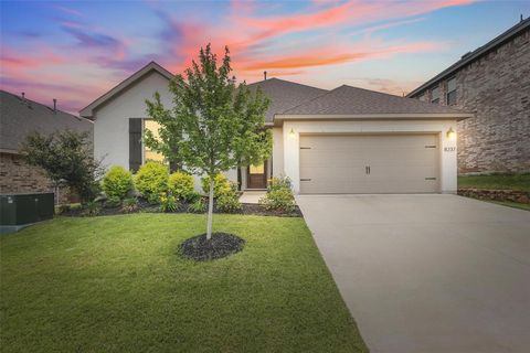 8237 Cheetah Path Godley TX 76044