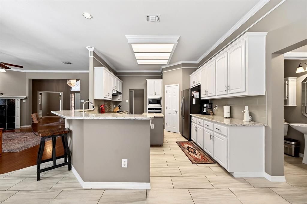 130 Meadow Glen Lane