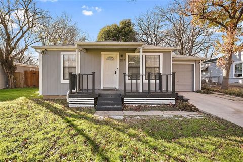 A home in White Settlement