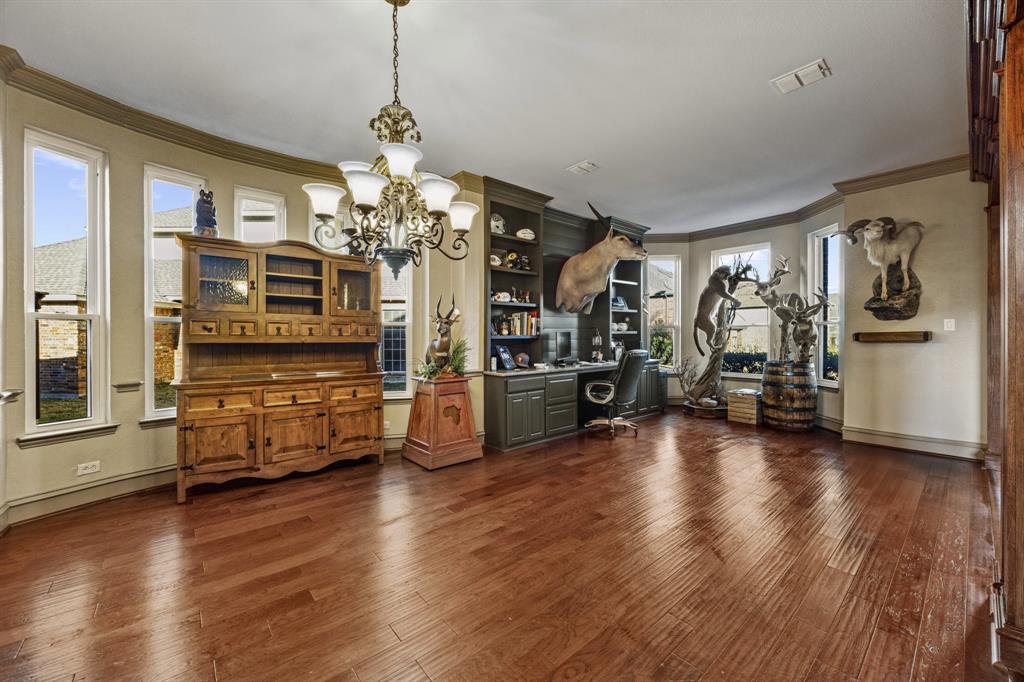 1800 Hollow Falls Court